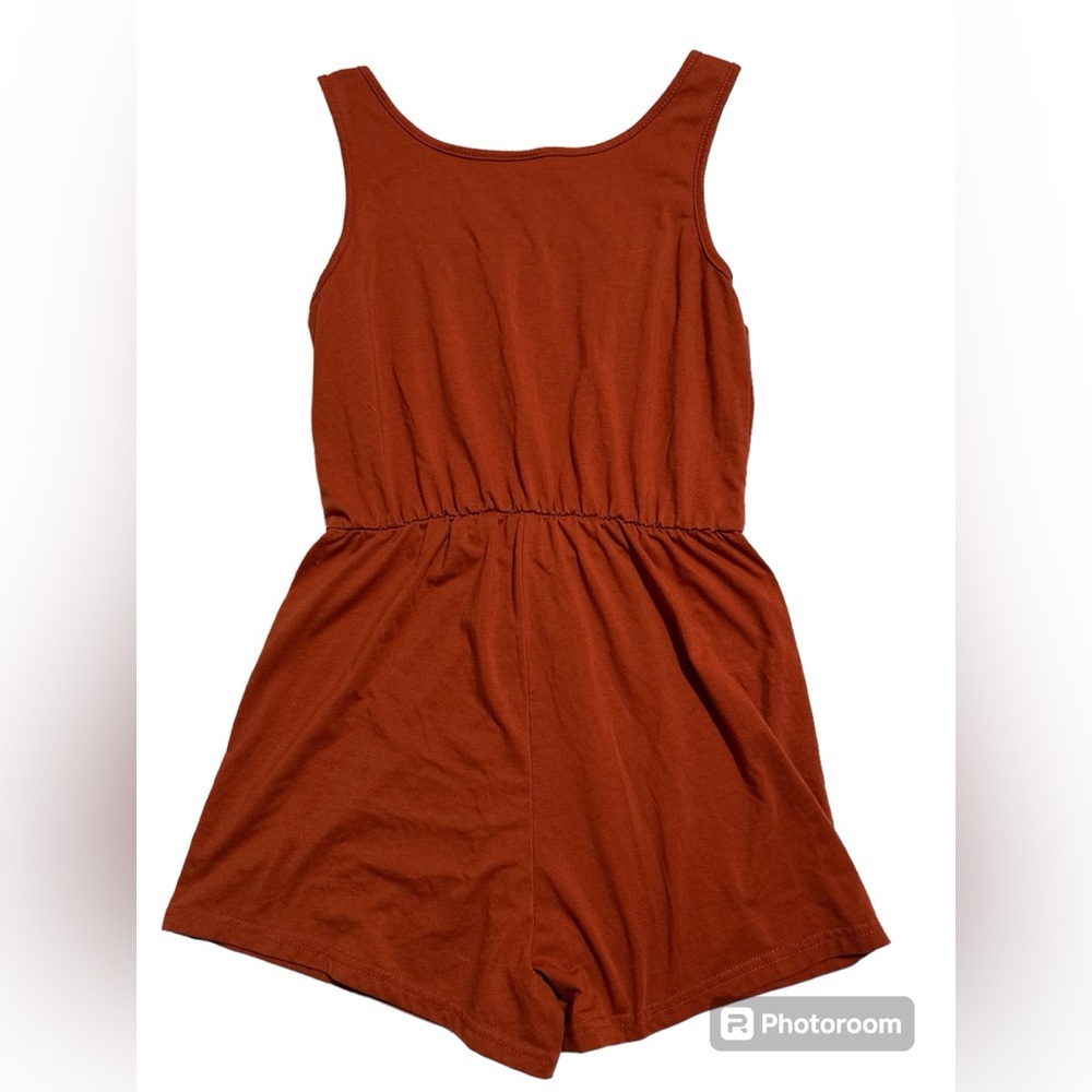 Romper - Picture 2 of 3